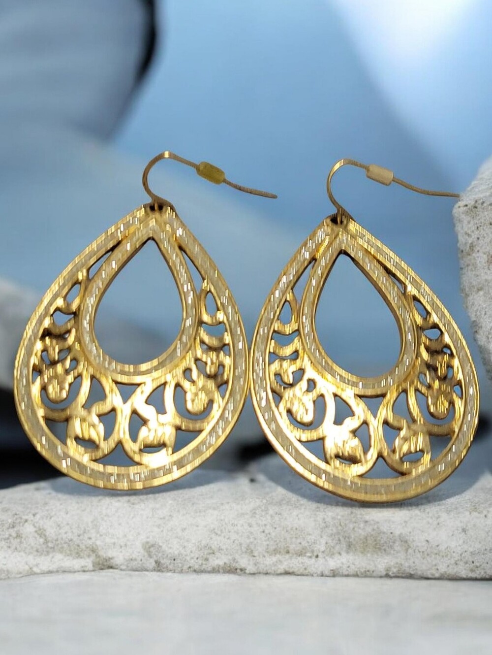Gold Filigree Teardrop Earrings - Women's Jewelry